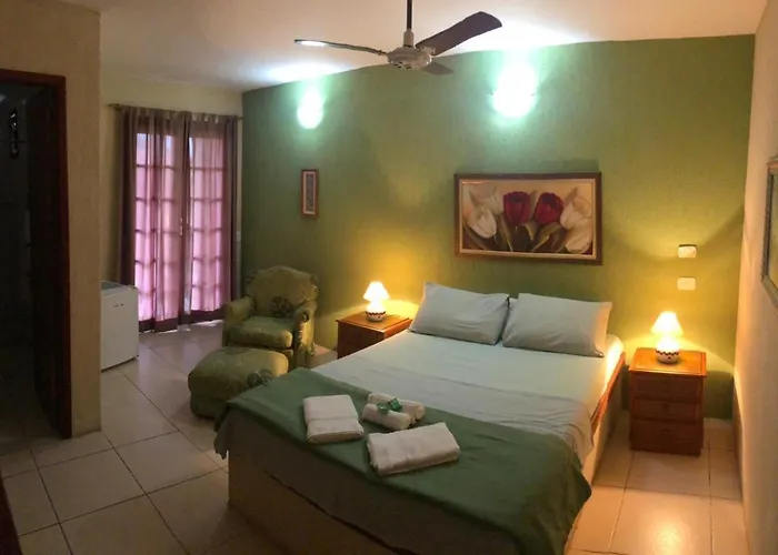 Ayruma Guest House